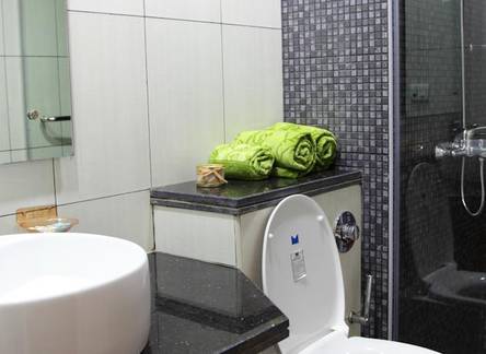 Отель Riviera Foothills 1 Bhk
