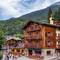 Отель Hotel Courmayeur
