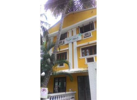 Отель McGoa Holiday Apartments