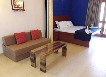 Отель Comfy Home Apartment