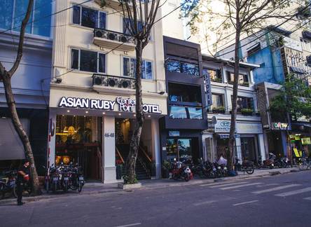 Отель Asian Ruby Center Point Hotel