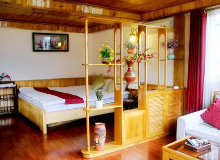 Отель Cat Cat Twilight Hotel