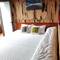 Отель Tavan View Homestay