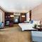 Отель Wyndham Legend Halong