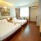 Отель Luxeden Hotel