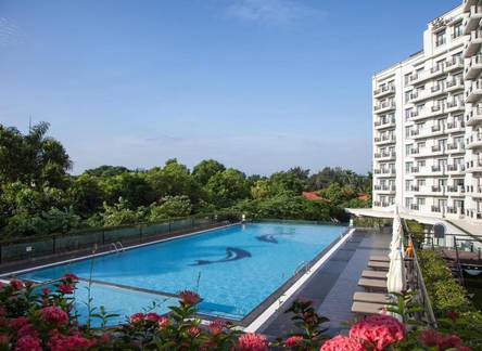 Отель Elegant Suites Westlake