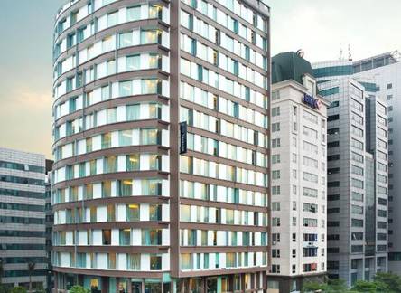 Отель Novotel Suites Hanoi
