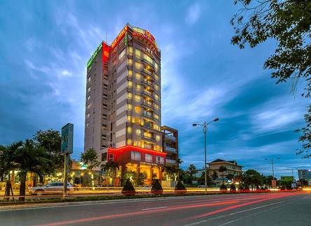 Отель Minh Toan Hotel