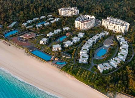 Отель Melia Danang