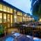 Отель Sunshine Garden Resort