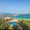 Отель Le Meridien Mina Seyahi Beach Resort & Marina