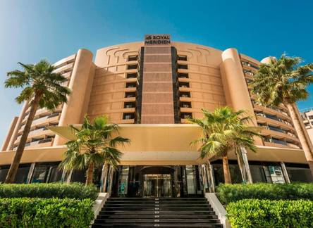 Отель Le Royal Meridien Beach Resort & Spa