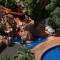 Отель Habtoor Grand Resort & Spa