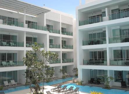 Отель The Old Phuket Karon Beach Resort