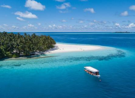 Отель Fihalhohi Maldives