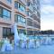 Отель Pyramisa Suites Hotel Cairo