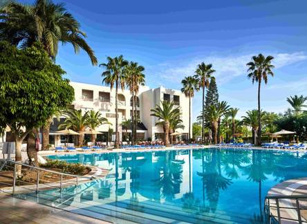Отель Palm Beach Skanes