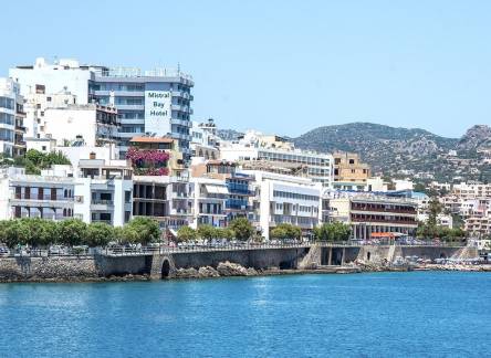 Отель Mistral Bay
