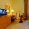 Отель Sharjah Premiere Hotel & Resort