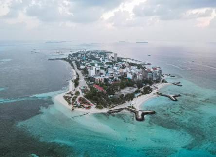Отель Aquzz Inn Maafushi