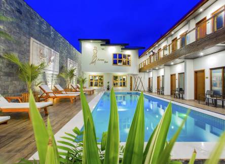 Отель Kaani Village & Spa