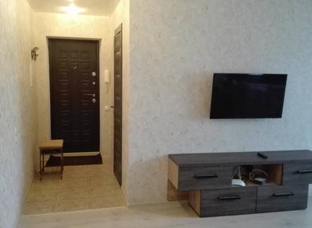 Отель Apartment near Pobedy Square