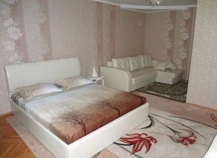 Отель Apartment na Kirova