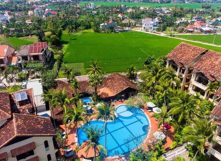 Отель Hoi An Trails Resort
