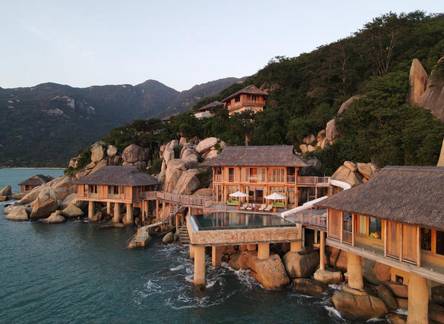 Отель Six Senses Ninh Van Bay