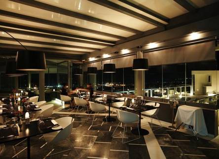 Отель The Majestic Hotel
