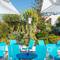 Отель Oasis Beach
