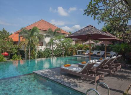 Отель Pertiwi Resort & Spa