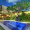 Отель The Mutiara Jimbaran Boutique Villas