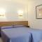Отель Hotel y Apartamentos Casablanca