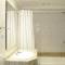 Отель Hotel y Apartamentos Casablanca
