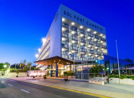 Отель Sol Port Cambrils