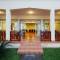 Отель Neptune Paradise Beach Resort & Spa