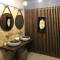 Отель Vrachia Beach Hotel & Suites