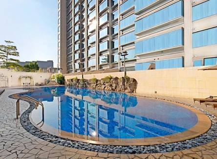 Отель Harbour Plaza 8 Degrees