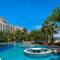 Отель Ocean View Resort Yalong Bay