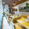 Отель Ocean View Resort Yalong Bay