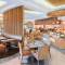 Отель Sanya Marriott Yalong Bay Resort & Spa