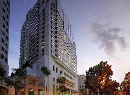 Отель G Hotel Gurney