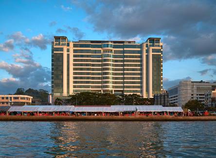 Отель Le Meridien Kota Kinabalu