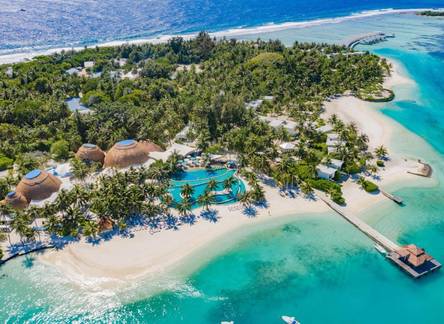 Отель Holiday Inn Resort Kandooma