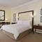 Отель Movenpick Grand Al Bustan
