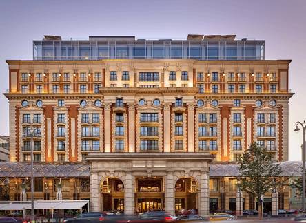 Отель The Carlton Moscow