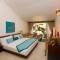 Отель Avani Seychelles Barbarons Resort & Spa