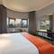 Отель Holiday Inn Atrium Singapore