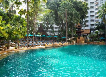 Отель AVANI Pattaya Resort & Spa